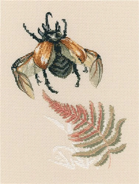 Bug's fly M758 Counted Cross Stitch Kit