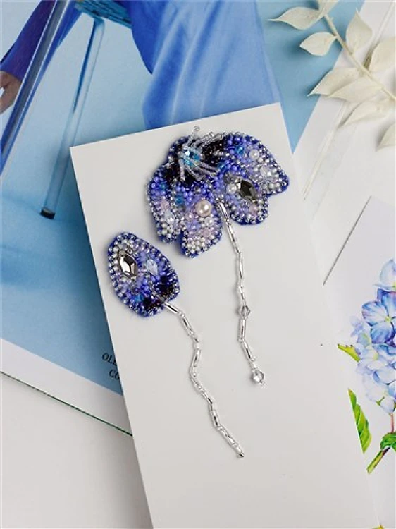 Bead Embroidery Decoration Kit The whisper of the muse AD-207
