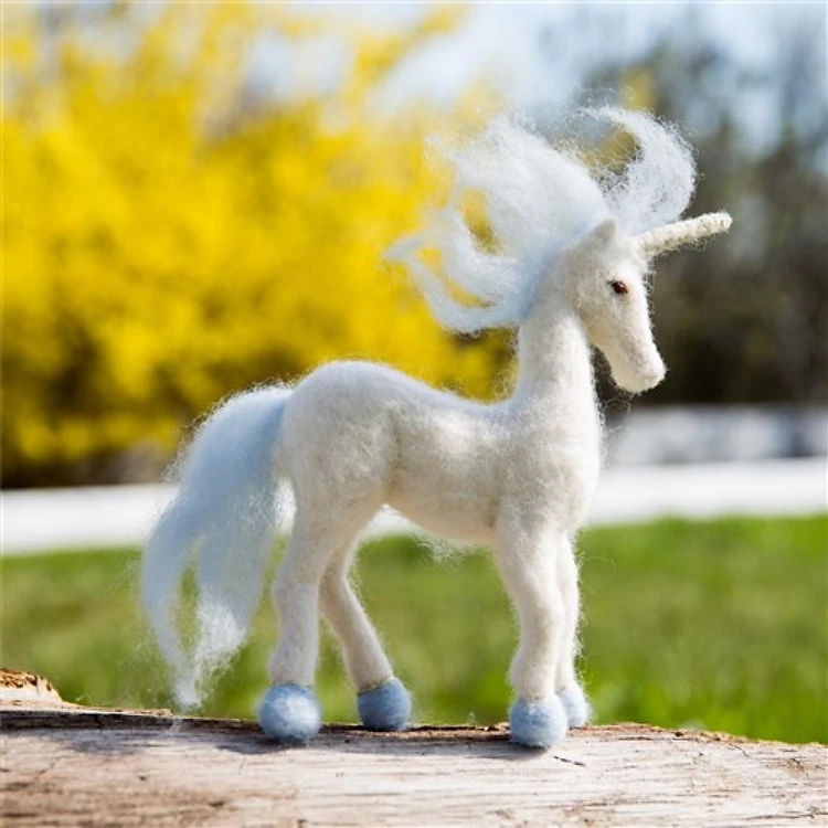 Felting kit Inhabitant of fantastic forest V-91C