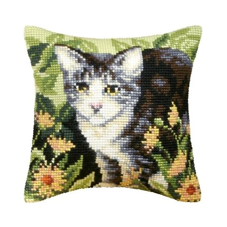 Needlepoint Cushion Kit "Dark-grey cat" 9048