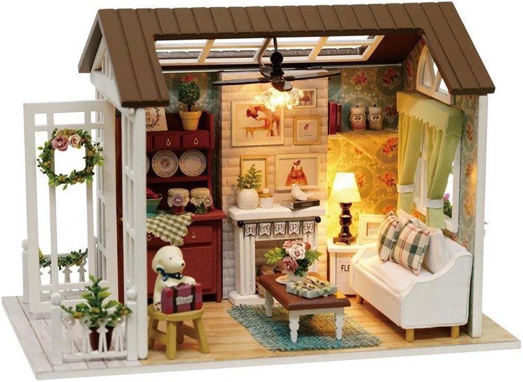 Miniature Wizardi Roombox Kit - Christmas Eve Dollhouse Kit