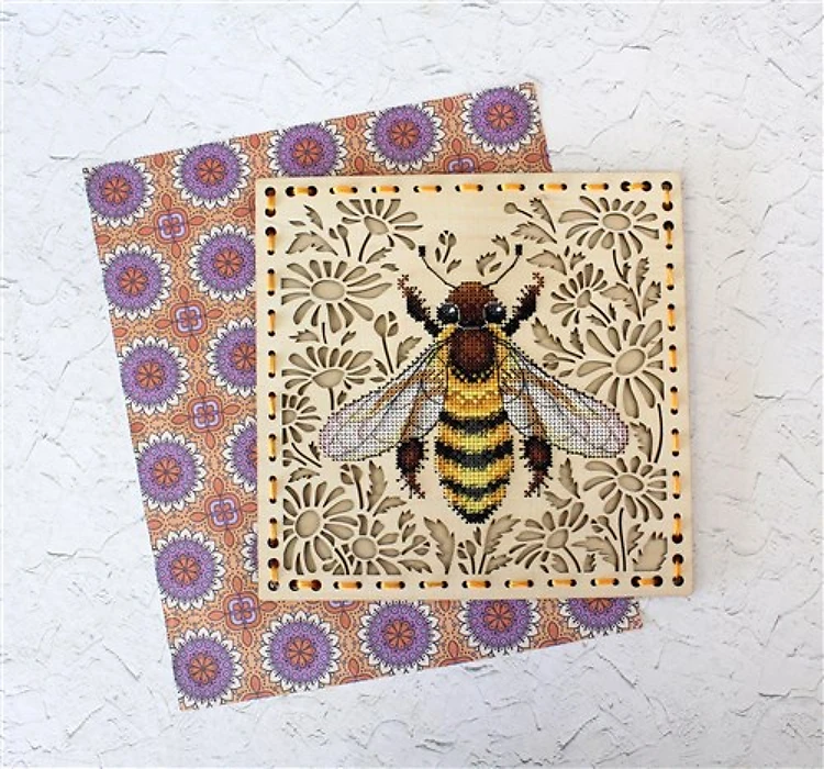 In The Daisy Field Yellow Bee O-017 Counted Cross Stitch Kit on Plywood