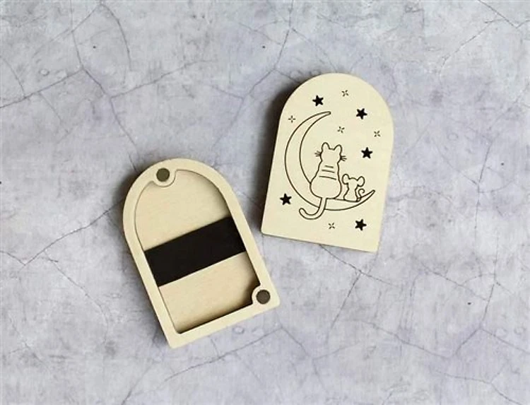 Pincushion OP-192 Cat on the Moon Print