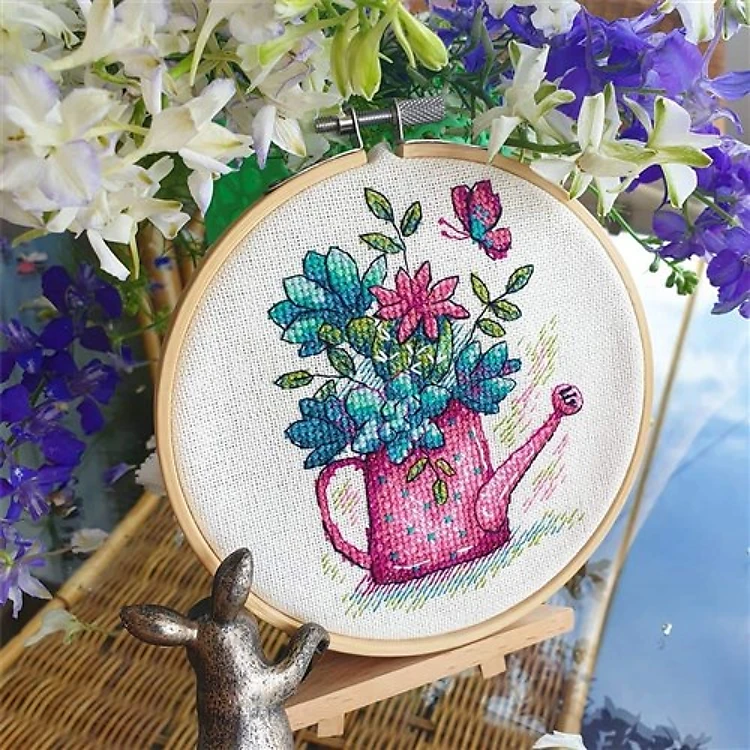Beautiful Flowers SM-284 Counted Cross-Stitch Kit