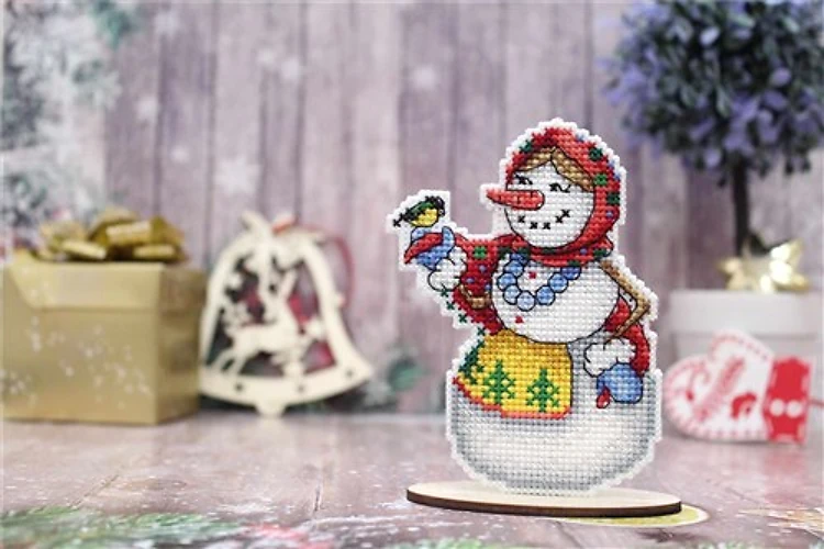 Snowlady SR-319 Plastic Canvas Counted Cross Stitch Kit