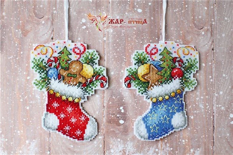 New Year Stocking SR-496 Plastic Canvas Counted Cross Stitch Kit
