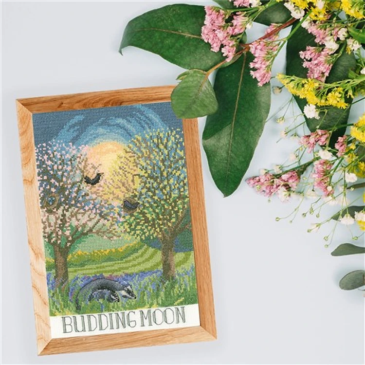Budding Moon XDD1 Counted Cross Stitch Kit